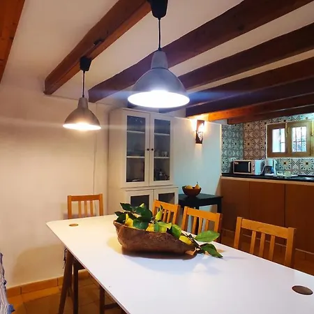 Holiday home Ca Na Menga *